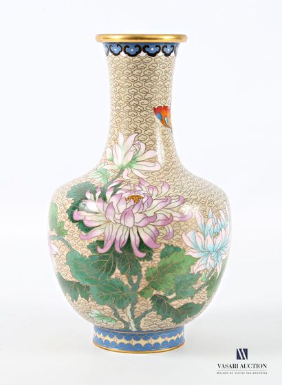 ASIA
Baluster-shaped bronze and cloisonné...