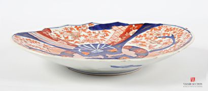 JAPAN
Porcelain oval bowl with 