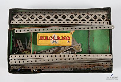 MECCANO - Mechanics in miniature 
Construction...