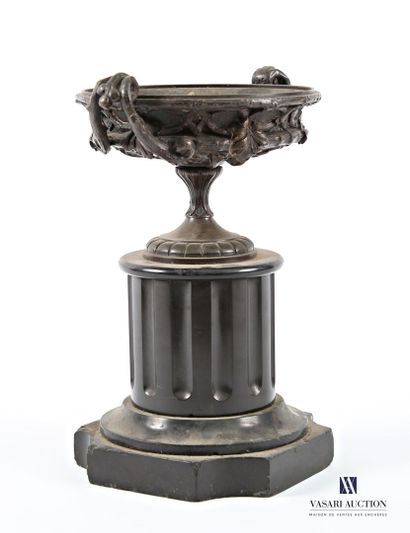 Round cassolette in bronze with brown patina,...