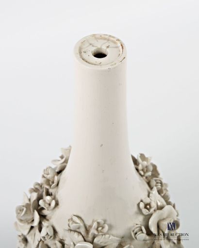 White porcelain egg-shaped lamp with elongated...
