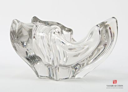 Free-form molded crystal pestle and ashtray,...