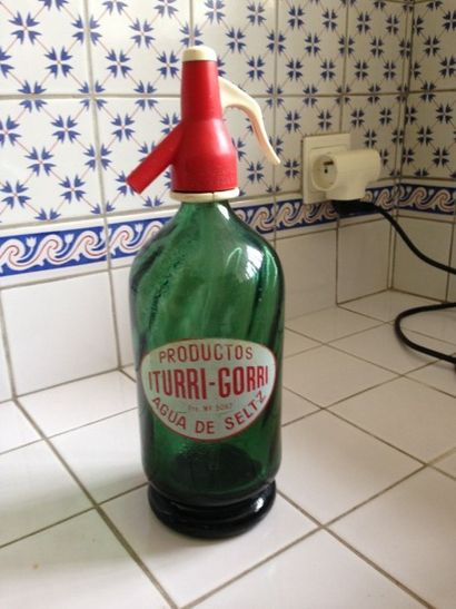27 siphons de collection de modèles différents...