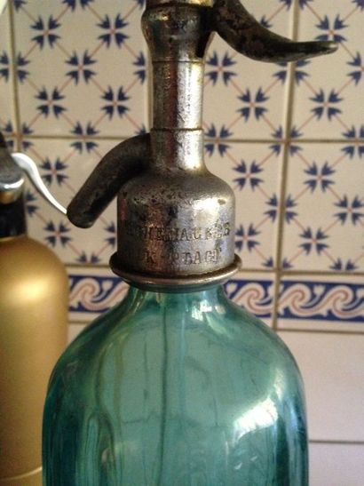 27 siphons de collection de modèles différents...