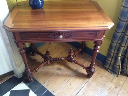 Table à écrire fin XIXème siècle, style Louis...