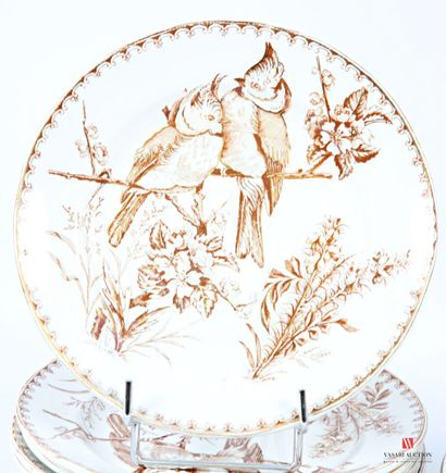 Luneville Manufacture de 
Six fine earthenware...