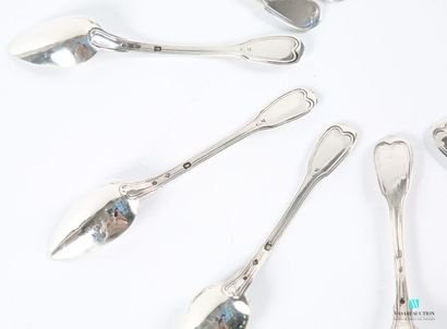 Douze cuillères à thé en argent (1819-1838),...