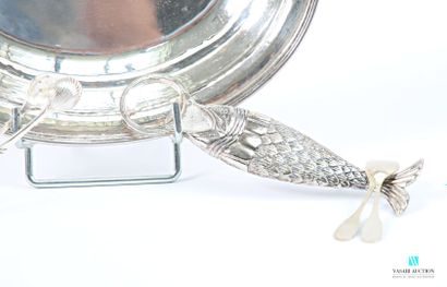 Set comprising a small oval-shaped hammered...