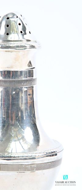 Saupoudreuse en argent 950 millièmes de forme...
