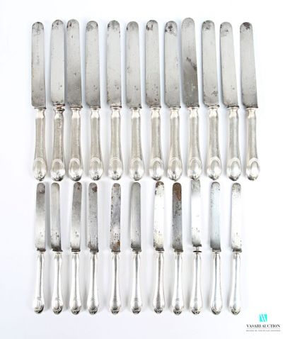 Suite of twelve table knives and eleven dessert...