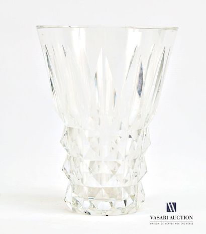 SAINT LOUIS Manufacture de 
Vase de forme...