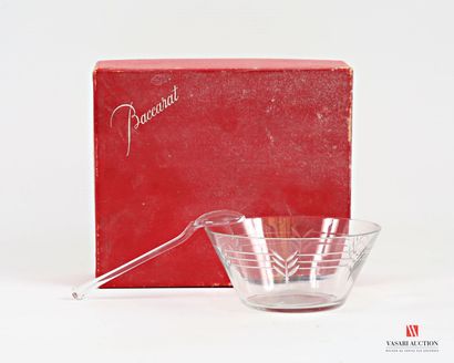 BACCARAT
Bol et sa cuillère en cristal, le...