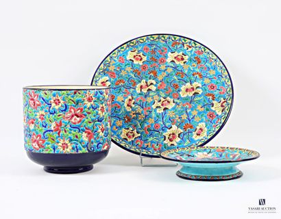 LONGWY Manufacture de
Set of three pieces...