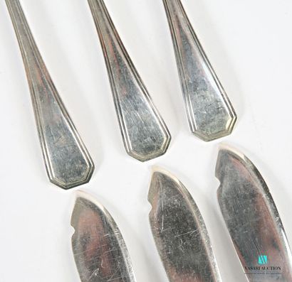 Suite of three América-style silver-plated...