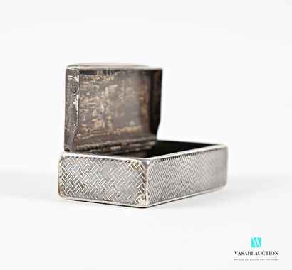 Tabatière de forme rectangulaire en argent,...