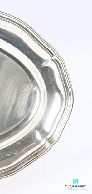 Oval silver-plated platter with scalloped...
