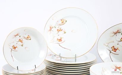 LIMOGES Saint YRIEIX- La Reine Manufacture...