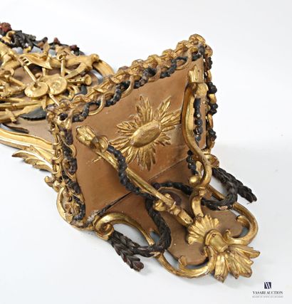 Kavukluk porte-turban en bois mouluré, sculpté,...