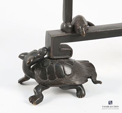 Pendule portique japonisante en bronze à...