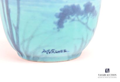 WALTER Amalric (1870-1959)
Vase de forme...