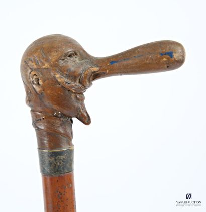 Canne, le pommeau sculpté figurant la caricature...