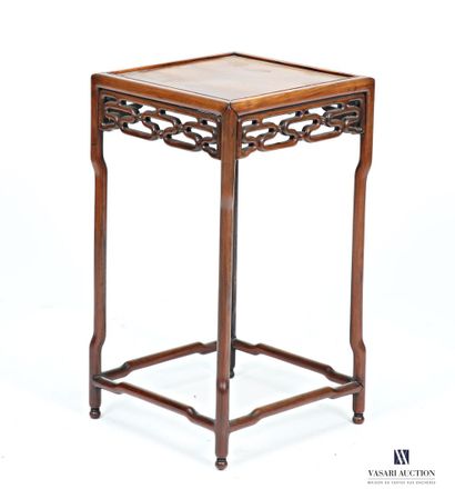 CHINE
Table d'appoint en bois naturel, le...