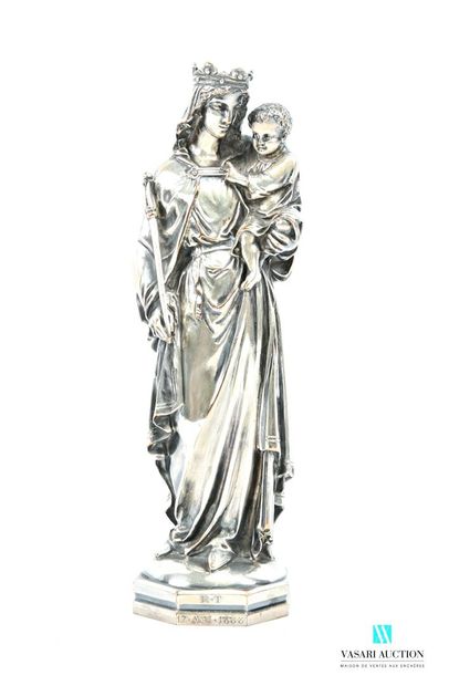 Groupe en bronze argenté figurant une Vierge...