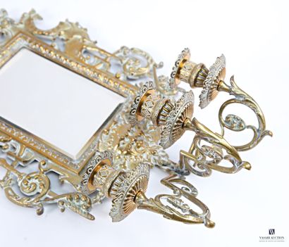 Paire d'appliques miroirs en bronze à trois...