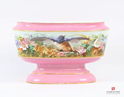 Jardinière de forme oblongue en porcelaine...