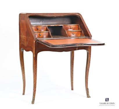Bureau dos d'âne en bois de placage marqueté...