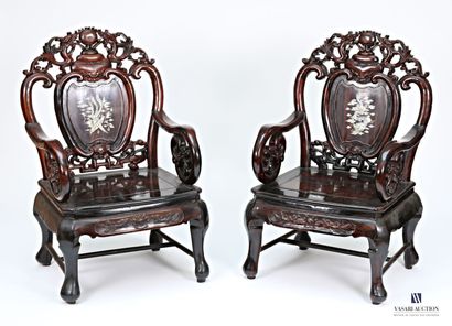 INDOCHINE
Paire de fauteuils en palissandre...