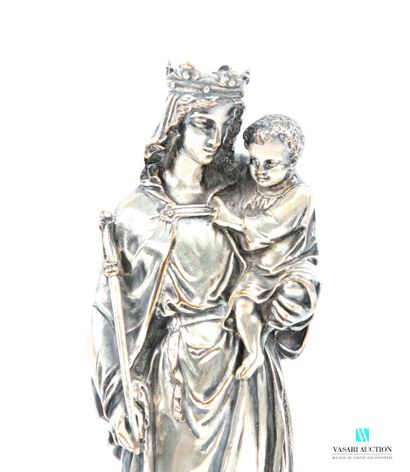 Groupe en bronze argenté figurant une Vierge...