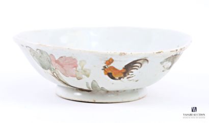 Bol en porcelaine à glaçure céladon, orné...