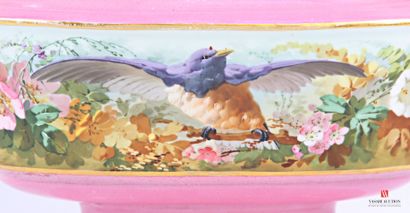 Jardinière de forme oblongue en porcelaine...