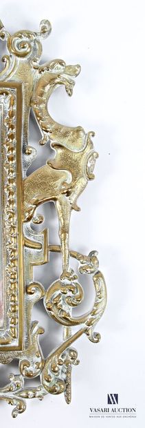 Paire d'appliques miroirs en bronze à trois...