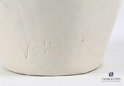 VITAL-CORNU Charles (1851-1927)
Broc en porcelaine...