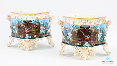 PARIS
Paire de caches-pots en porcelaine...