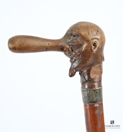 Canne, le pommeau sculpté figurant la caricature...