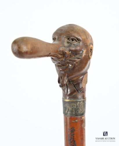 Canne, le pommeau sculpté figurant la caricature...