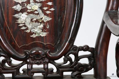 INDOCHINE
Paire de fauteuils en palissandre...