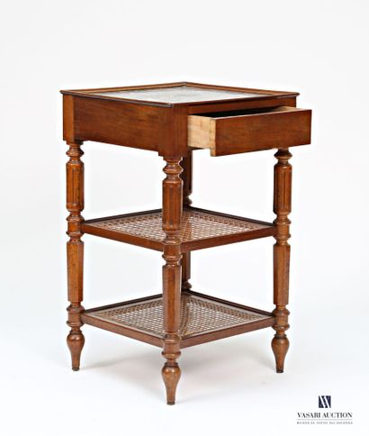 Table d'appoint en bois naturel mouluré à...