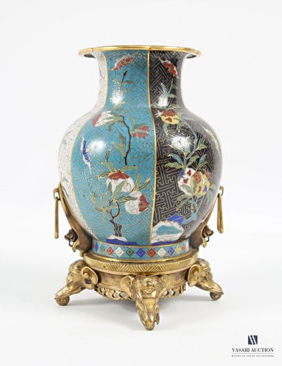 Ferdinand BARBEDIENNE (1810-1892)
Vase de...