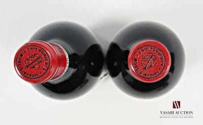 2 bottles Château POUJEAUX Moulis 1981
 Some...