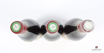 3 bottles GEVREY CHAMBERTIN mise Alain Burguet...