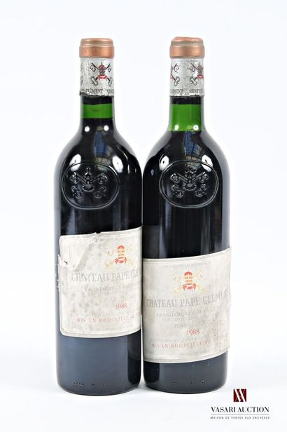 2 bottles Château PAPE CLÉMENT Graves GCC...