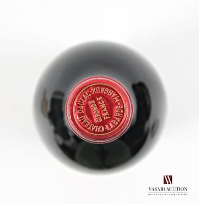 1 bottle Château DAUZAC Margaux GCC 1996
...