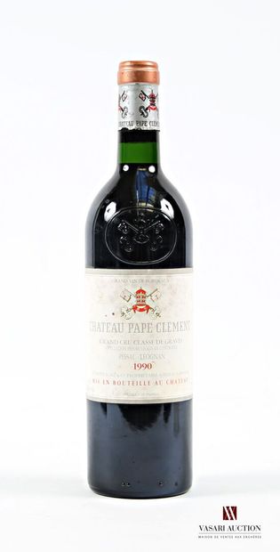 1 bottle Château PAPE CLÉMENT Pessac-Léognan...