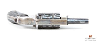 Revolver de poche hammerless calibre 6 mm...