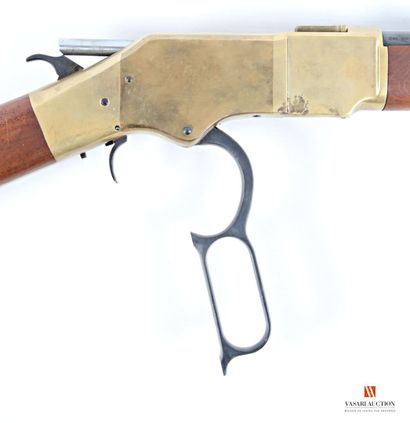 Carabine à levier de sous garde UBERTI modèle...