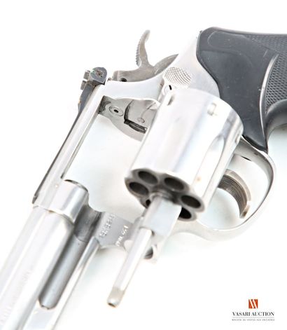 ATTENTION ARMES DE CATEGORIE B - Arme soumise...